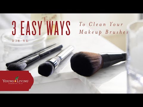 DIY YL Makeup Brush Cleaner | Young Living Essential Oils